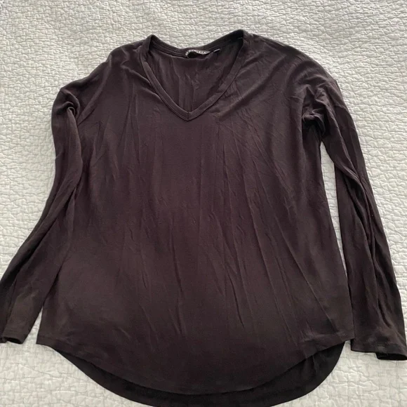 Bundle of three Athleta long sleeve tops - Picture 2 of 7
